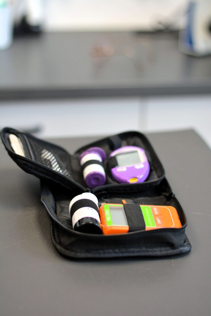 20 usługi.cukrzyca.glukoza.badaniecukru.paskido badania.mleczany.stężeniekwasumlekowego.glukometr.bloodlactatemonitoringsystem.lactateanalyzer