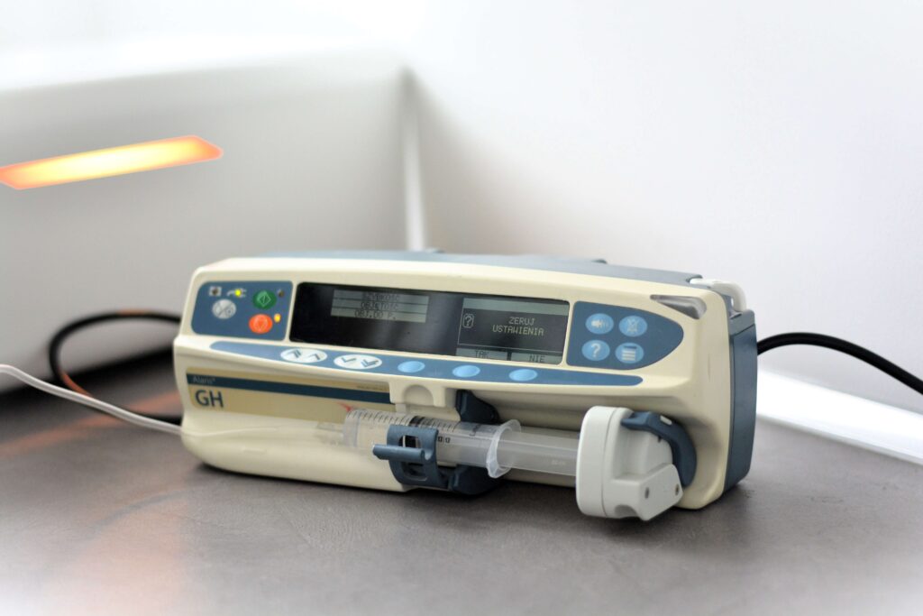 23 usługi.pompastrzykawkowa.strzykawka.infuzja.kroplówka.płyny.plyny.alaris